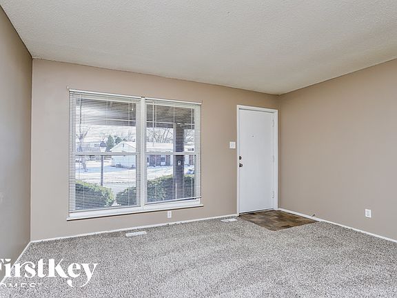 3rd image of 6621 Champana Ln