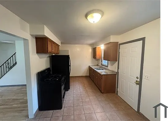 4633 Tyler St NE #7 — Photo 25