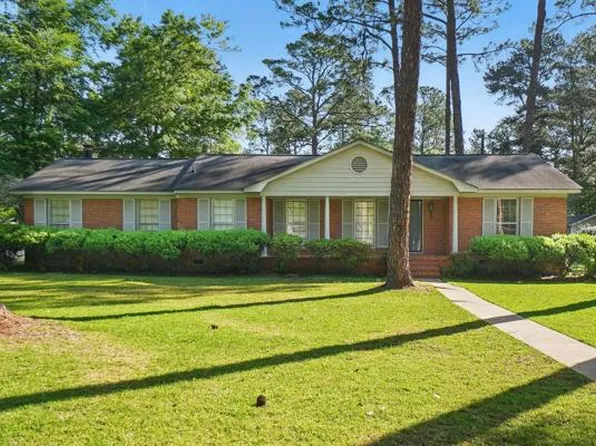 1805 Pineknoll Ln, Albany, GA 31707