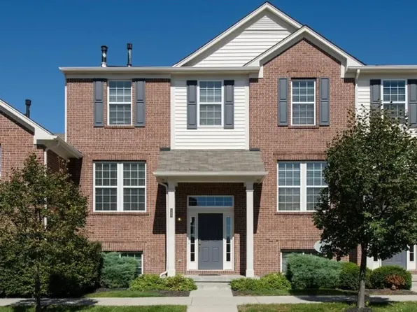 13833 Willesden Cir, Fishers, IN 46037