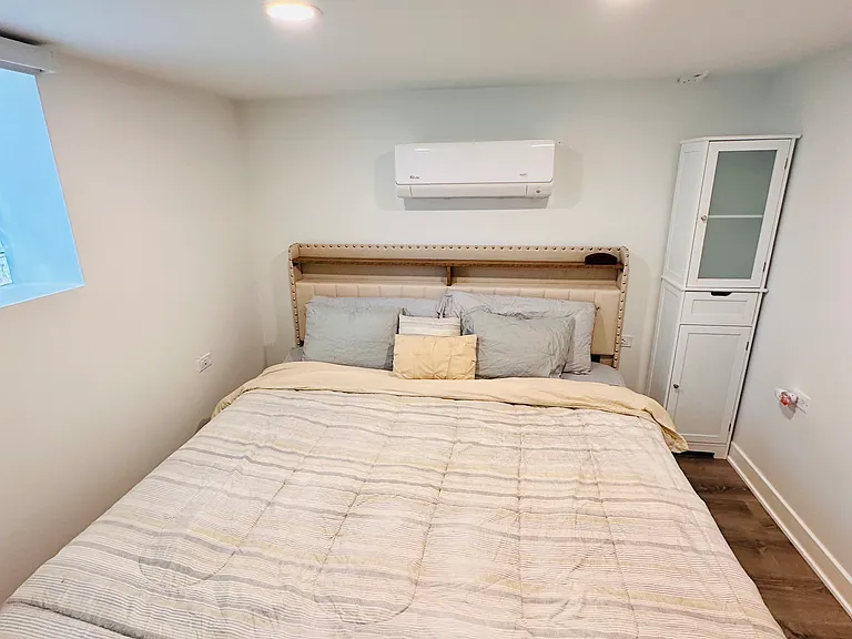 5333 W Foster Ave #1 — Photo 8