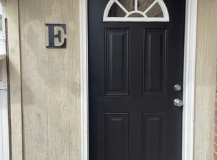 630 Carlock Ave #E, Harriman, TN 37748