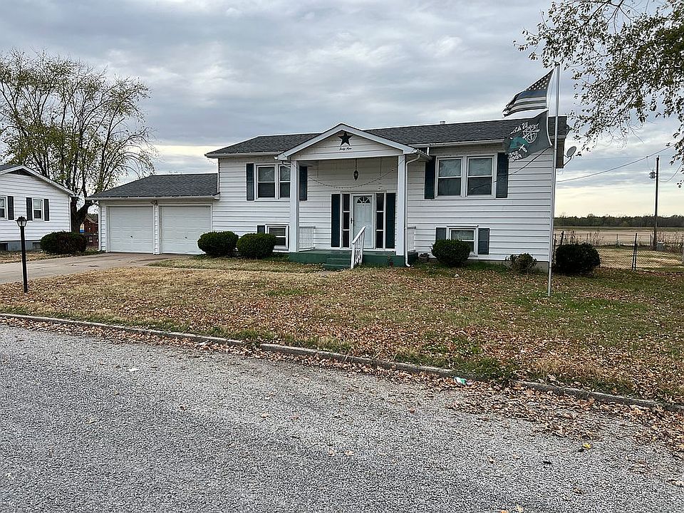 1st image of 49 Eastwood Dr