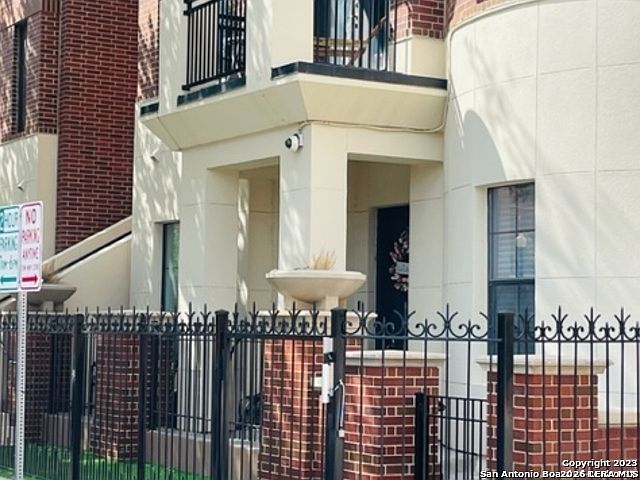 1st image of 215 CENTER ST #109