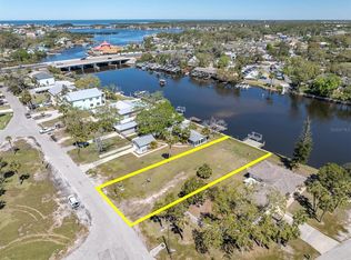 5433 Cotee River Dr, New Port Richey, FL 34652
