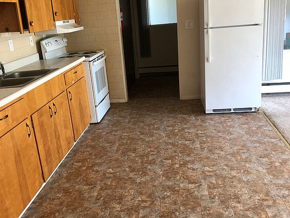 2nd image of 2530 Goldhill Rd #3