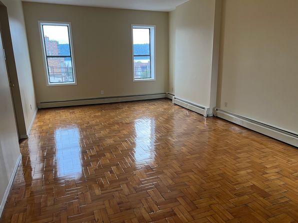 (undisclosed Address)