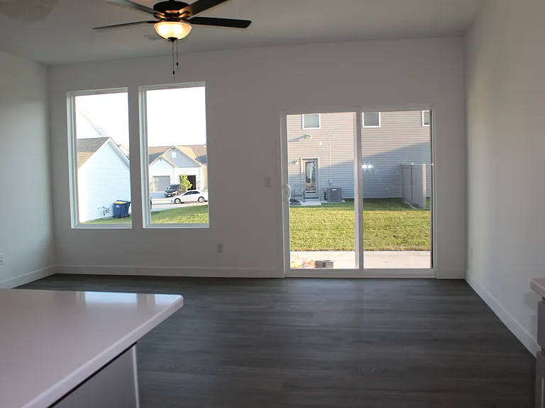 27309 Acacia Dr — Photo 32