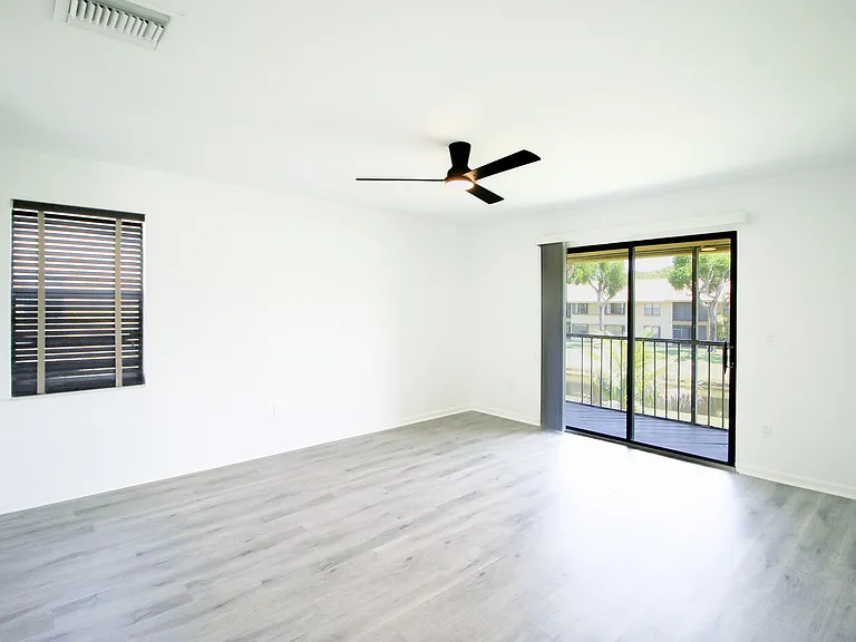 13055 Albright Ct #20 — Photo 5