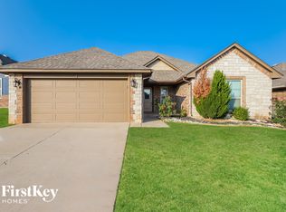 18317 Groveton Blvd, Edmond, OK 73012