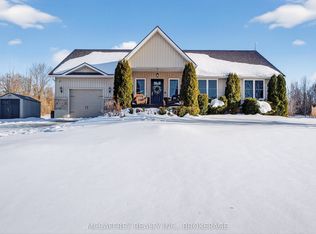 994 Palace Rd, Greater Napanee, ON K7R 3K9