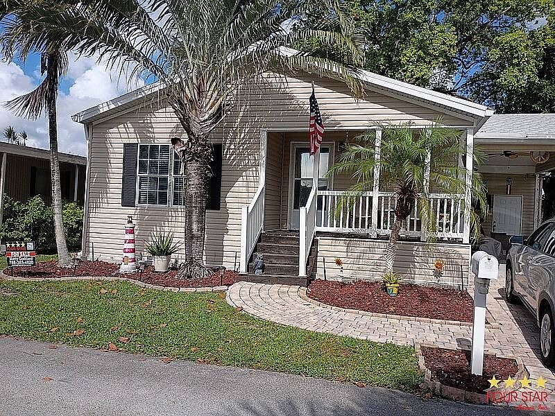 1st image of 2912 NW 65th Way #661