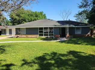 7803 Broadview Dr, Houston, TX 77061