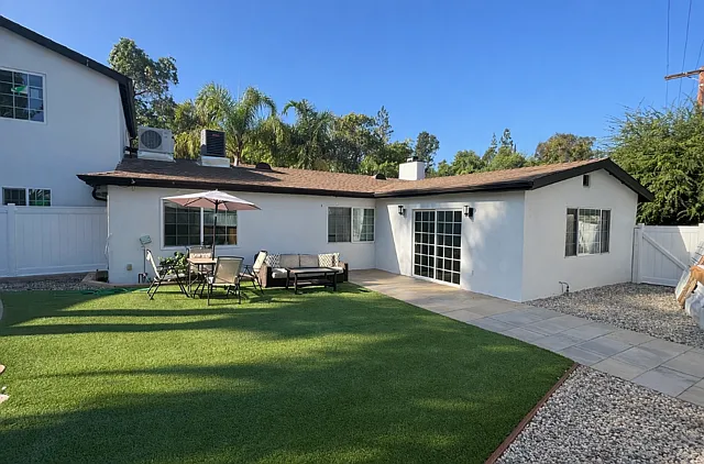 4880 Bruges Ave — Photo 28