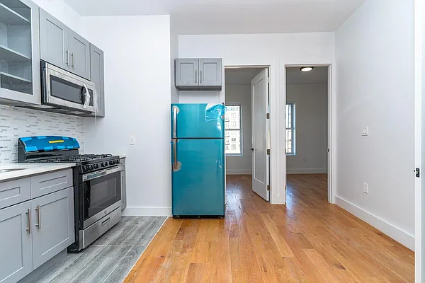 Rented by MySpaceNYC | media 1