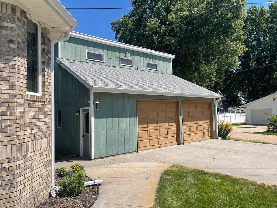 827 S 3rd St, Albion, NE 68620 Zillow