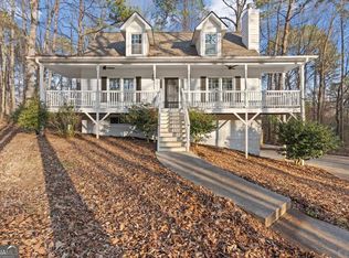 320 Austin Dr, Douglasville, GA