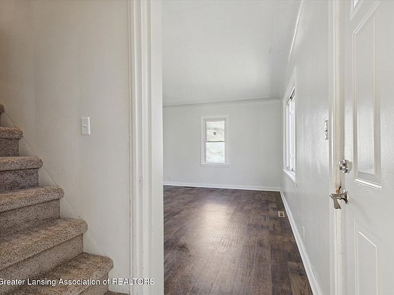 5th image of 6420 Coulson Ct