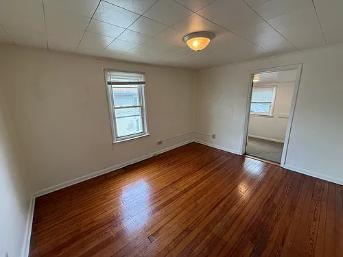 446 Faulkner Ave #2 Photo 1