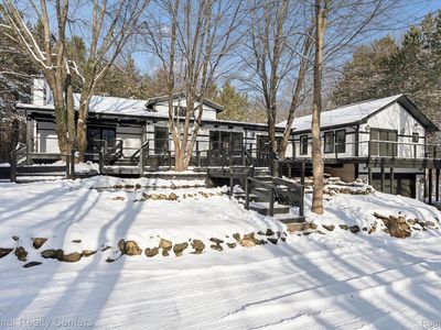 2807 Faussett Rd, Howell, MI, 48855