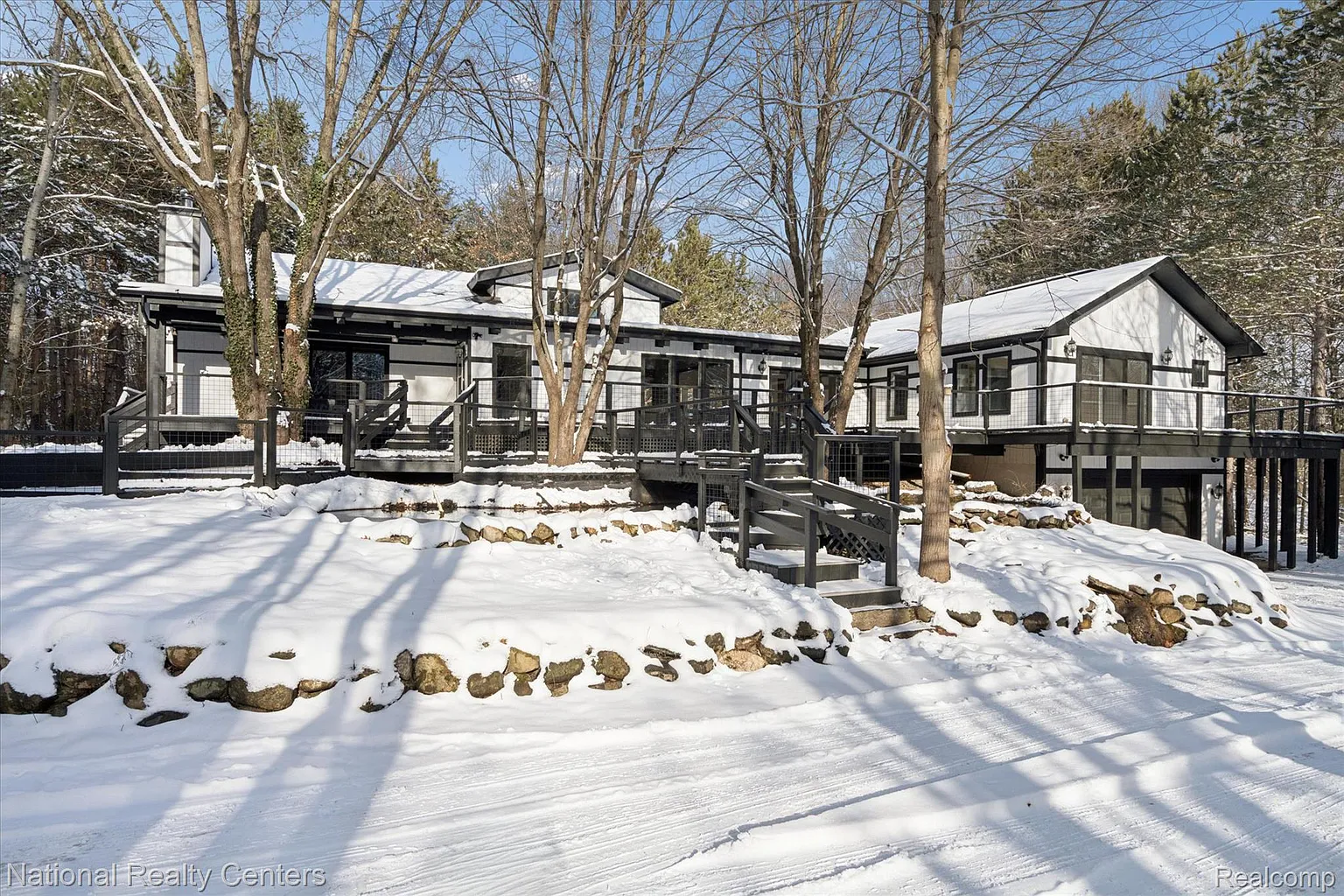 2807 Faussett Rd photo 1