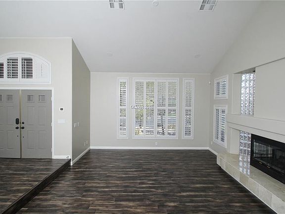 3rd image of 4400 Melrose Abbey Pl