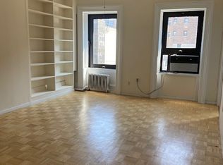 389 6th Ave APT 2, New York, NY 10014