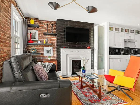 340 W 11th St APT 3EF, Manhattan, NY 10014