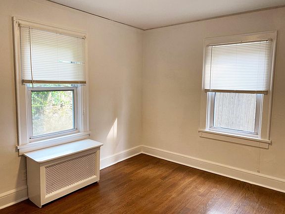 5th image of 104 Park Ave APT 1