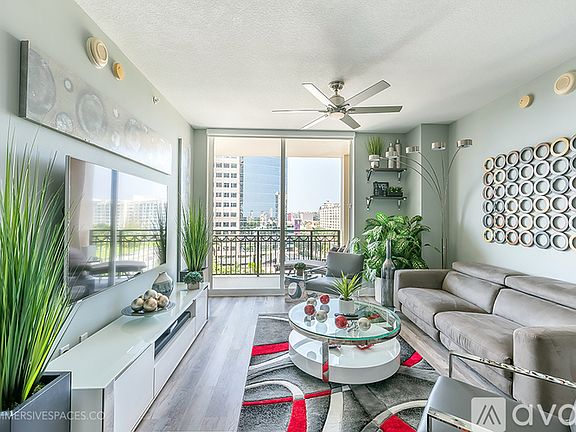 3rd image of 550 Okeechobee Blvd APT 704