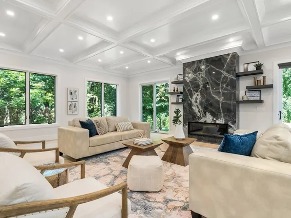 239 Jackson St, Newton, MA 02459