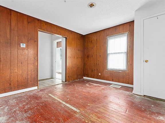 5th image of 10524 Wurdack Ave