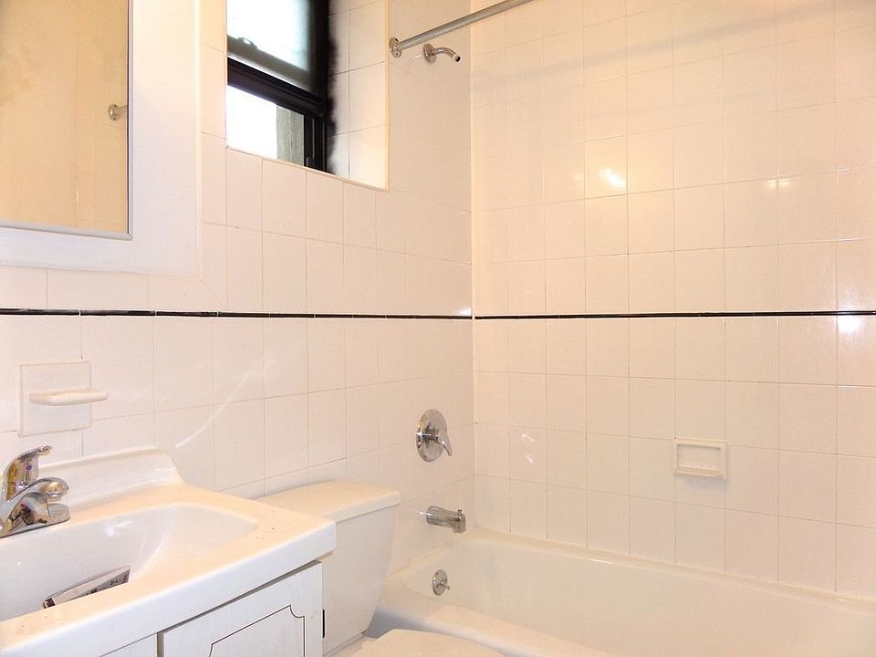 2nd image of 2281 1st Ave Frnt 1