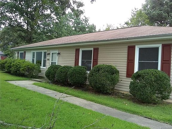 2nd image of 3906 Devenwood Ave