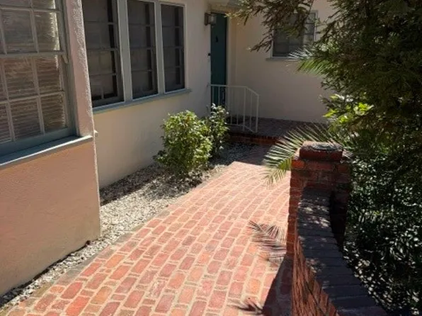 1824 Oakwood Ave, Glendale, CA 91208