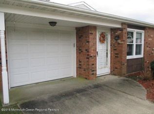 114 Lauren Ln, Brick, NJ