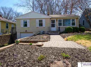 5409 Spring St, Omaha, NE 68106