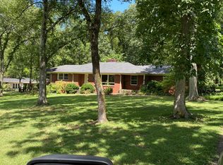 518 Huckleberry Rd, Nashville, TN 37205