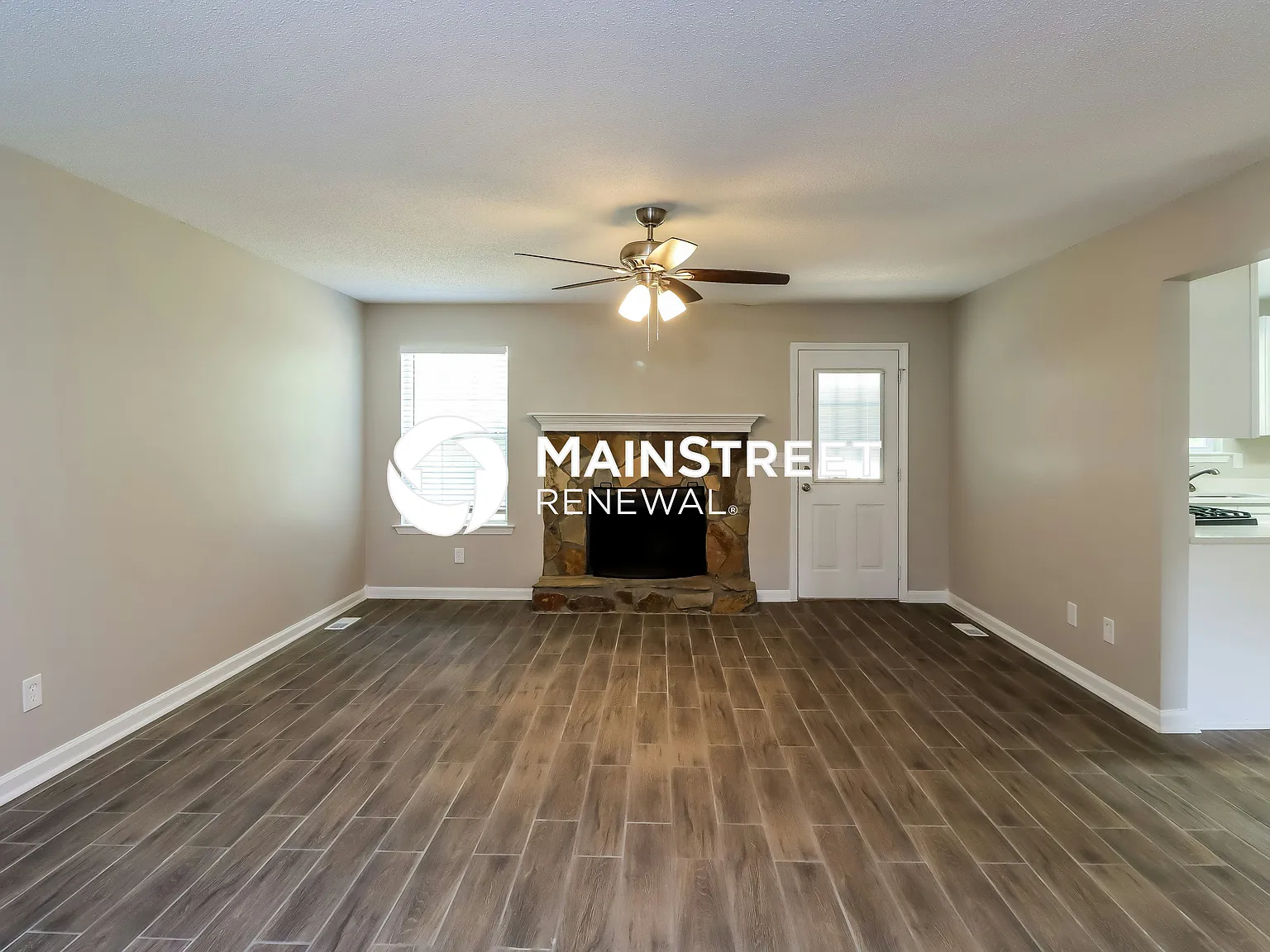 190 Sterling Ave — Photo 4