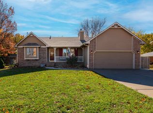 905 E 2nd St, Douglass, KS 67039