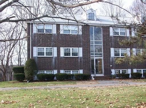 1st image of 38 Edgelawn Ave APT 8