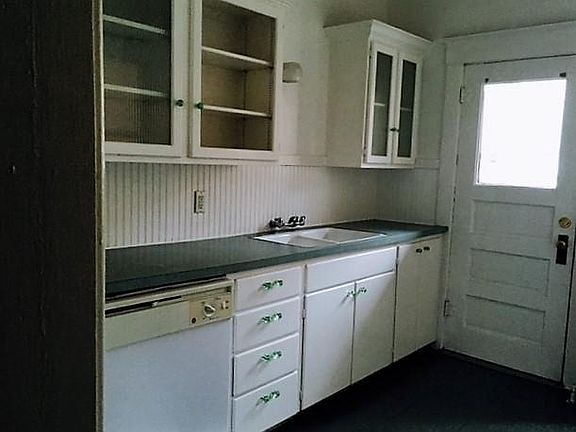 5th image of 519 W 5th Ave #D