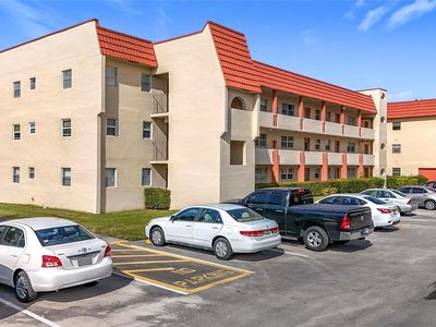 2651 E Sunrise Lks Dr #102, Sunrise, FL, 33322