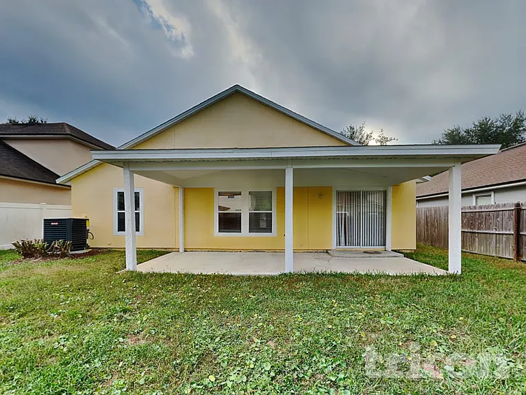 1105 Maple Ln — Photo 15