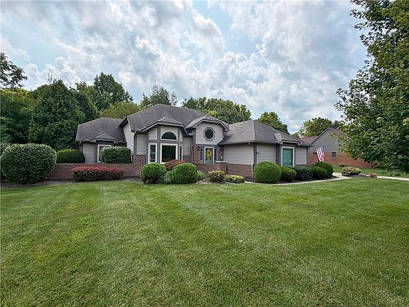 4th image of 2244 Black Oak Dr