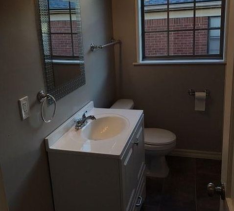 5th image of 4132 NW 14th St