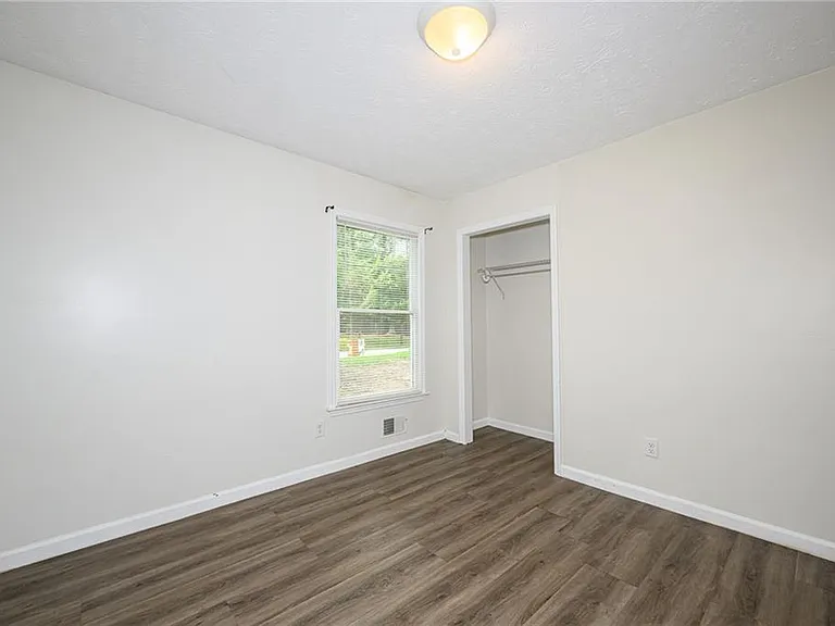 2100 Whitebluff Way NE — Photo 25
