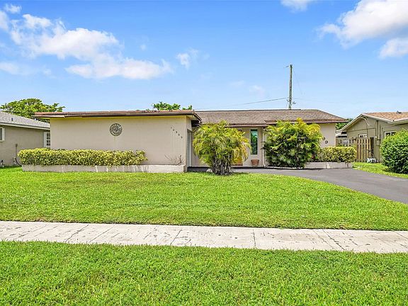 2nd image of 10599 NW 26th Place