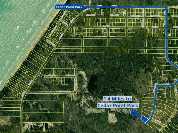 Novadoc Blvd, Mears, MI 49436