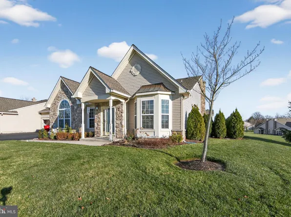 354 Calloway Ct, Linfield, PA 19468